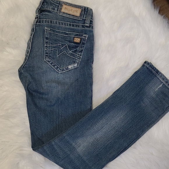COPY - Miss Me sunny skinny distressed jeans 26 - Picture 2 of 15